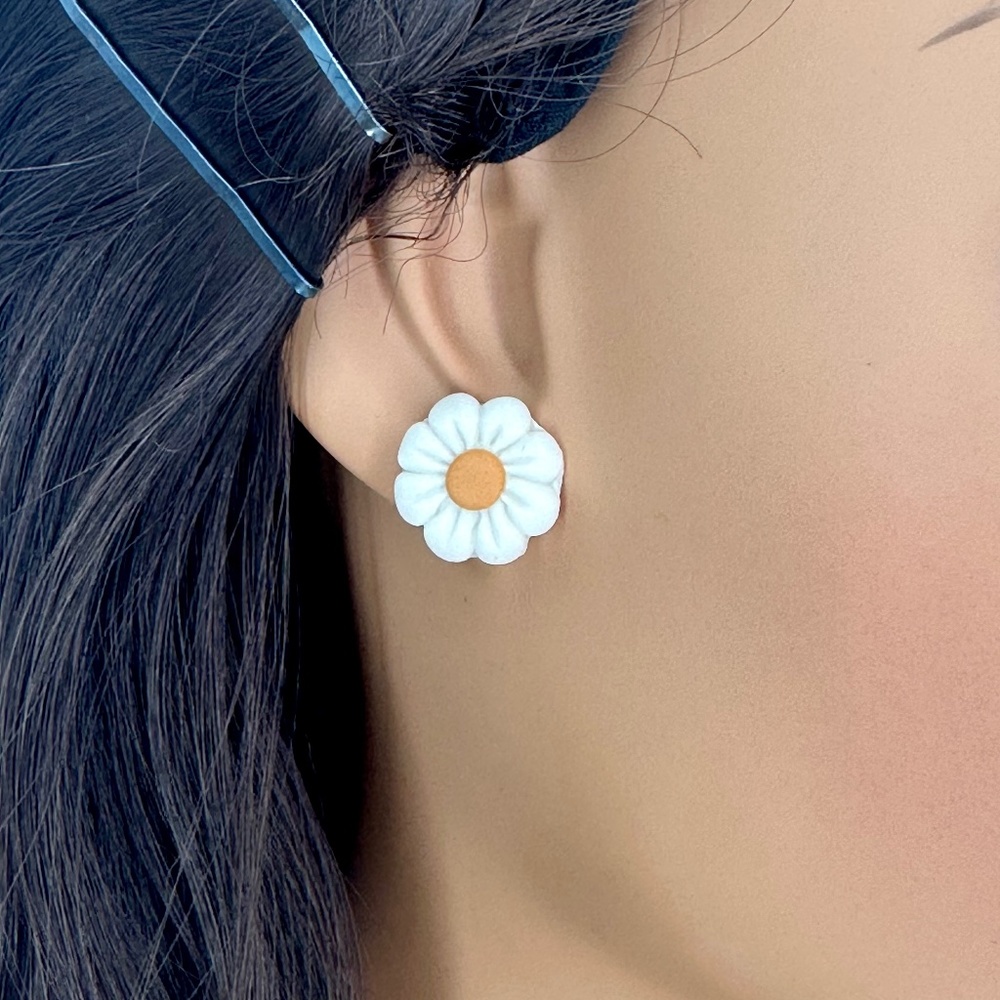 Cute Sunflower Earrings